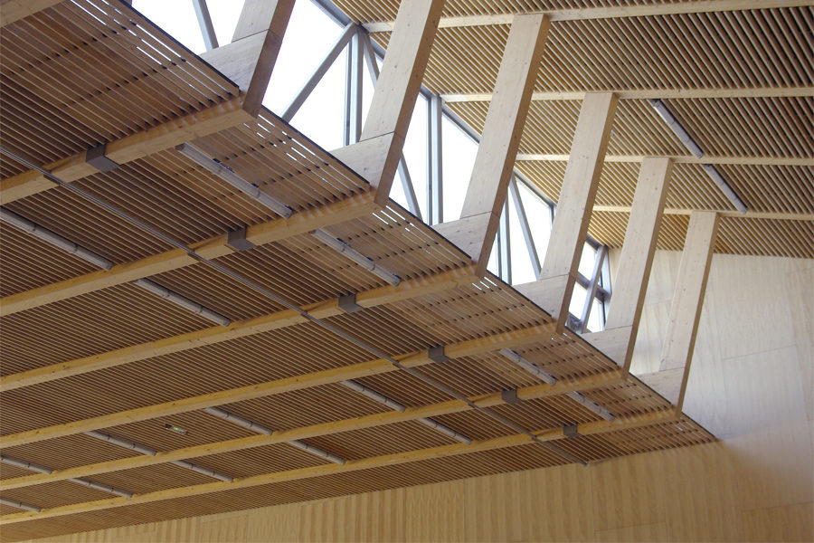 Leteissier Corriol - Agence d'architecture - Gymnase lycée Orange livré